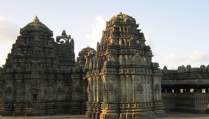 A monument in Shimoga, places to visit in July in India
