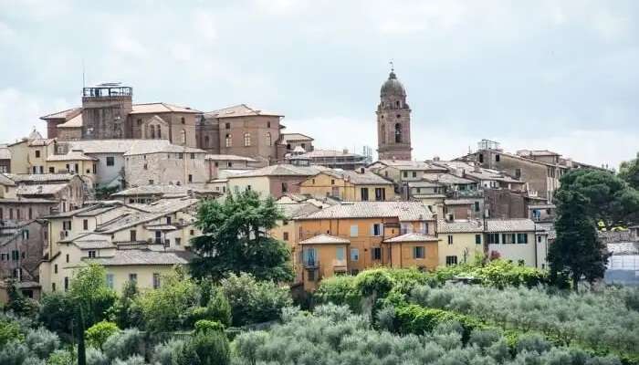 Siena is the best place for honeymoon in October