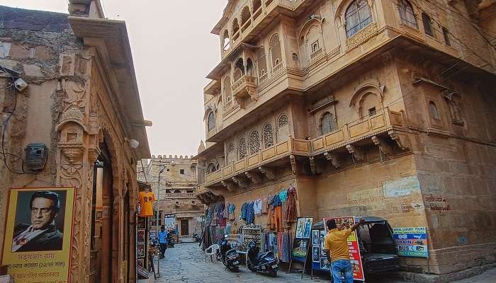 Street of Sonaron ka Bas in Jaislamer 