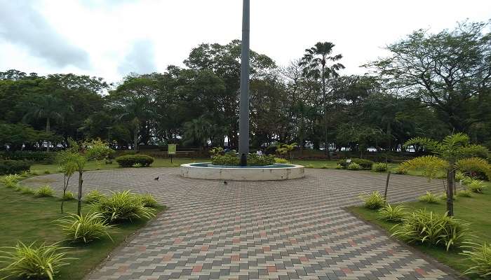 One of the cleanest parks in Kochi for families and kids
