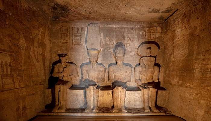 Templo_de_Ramses, a temple in Egypt that is a centre of  attraction among the tourist 