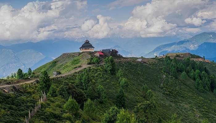 Thachi Valley, one of the offbeat destinations in Himachal Pradesh.