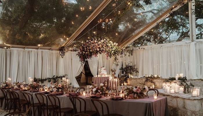 The Allan House is the perfect wedding venues in Texas.