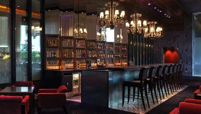 The Blue Bar is one of the best luxurious bars in Delhi