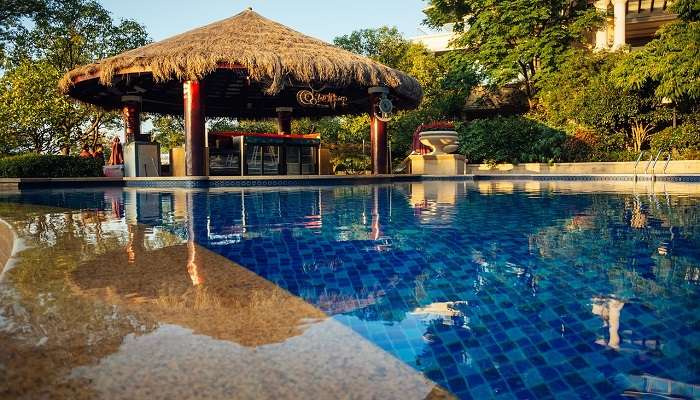 A romantic suite tucked away in one of the romantic resorts near Bangalore