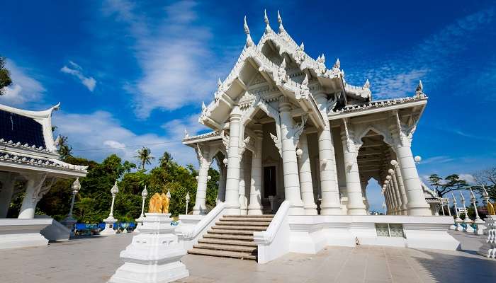 Wat Kaew Temple