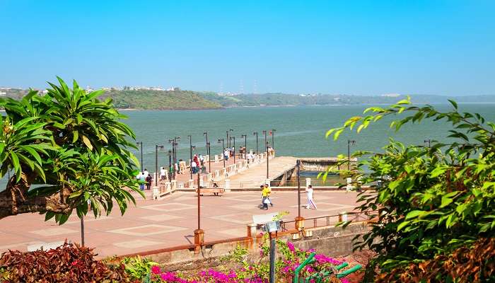 Dona Paula cape viewpoint, Goa