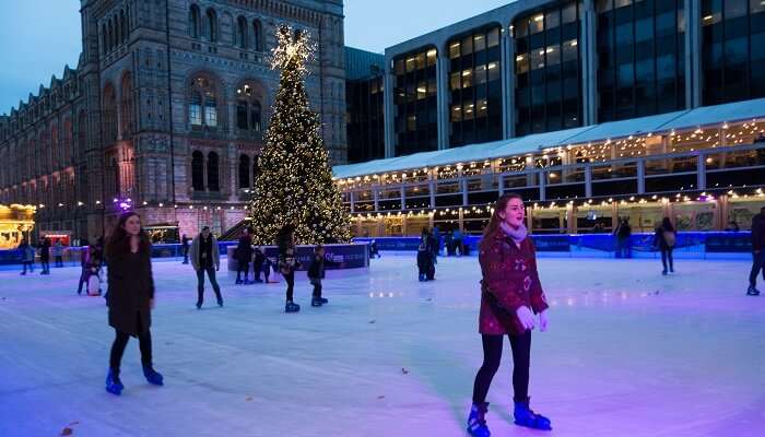 Ice skating, christmas in london