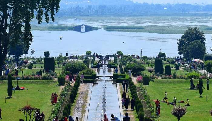 mughal gardens