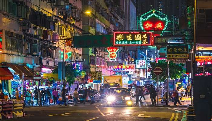 Hong Kong has an increasing number of vegetarian restaurants that offer famous vegetarian cuisine