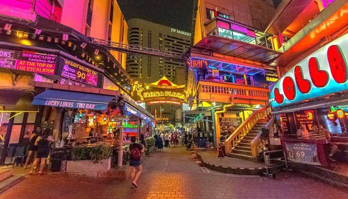 Bars, Christmas in Thailand