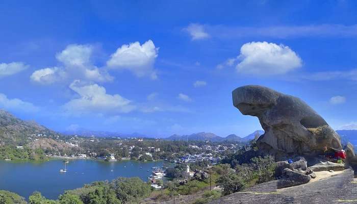 Toad Rock, among the best places to visit in India with family