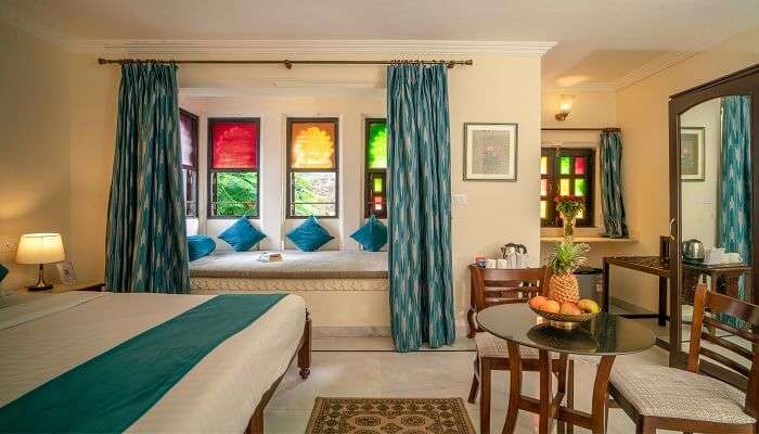 stay at luxurious resorts or budget-friendly hotels in Kerala during monsoon.