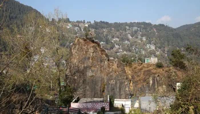 ईको केव गार्डन को नैनीताल में घूमने के लिए लोकप्रिय जगह है