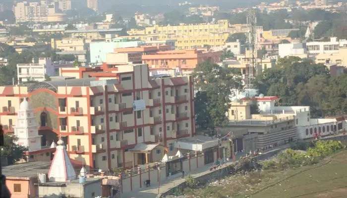 भारत माता मंदिर हरिद्वार के दर्शनीय स्थल में से एक है