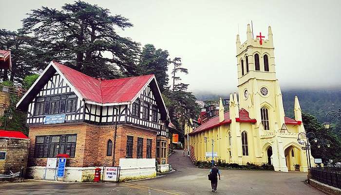 हवा घर शिमला पर्यटन स्थल में लोकप्रिय स्थान है