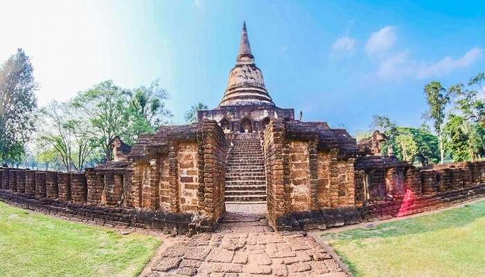 A majestiv view of Si Satchanalai National Park