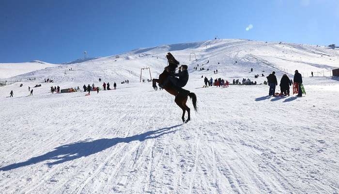 Elmadag Ski Centre, snowboarding in turkey