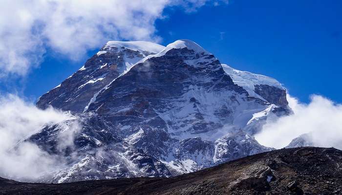 A breathtaking view of the Lachen city in Sikkim that is one of the best places to visit in September in India