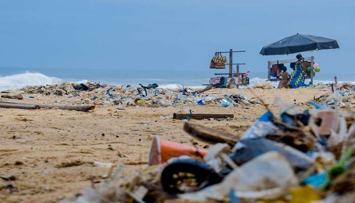 Garbage at Sea shore