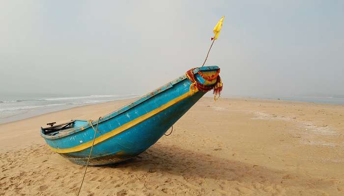 Ramachandni is an amazing place to visit in Konark and the scenic view will make you awe.