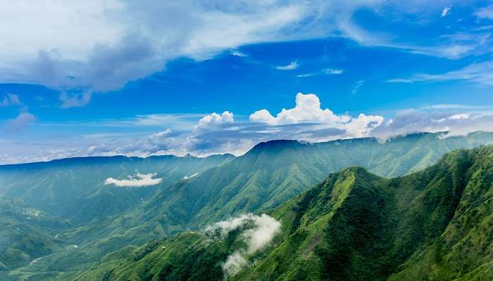 Canyon de Laitlum de Meghalaya