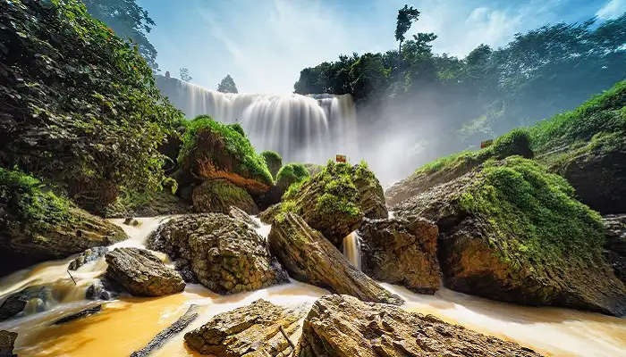 Chutes d'éléphants est l'un des meilleur lieux à visiter