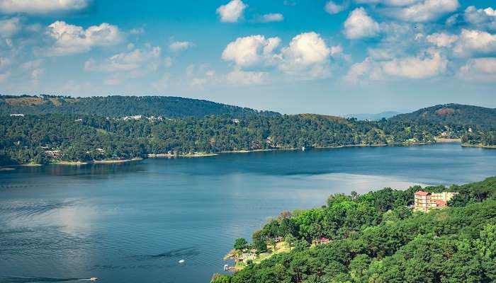 La Lac Umian est meilleur lieux à visiter 