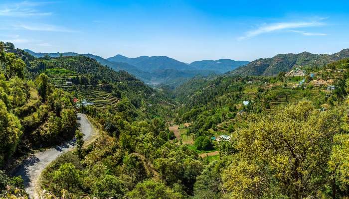 Mukteshwar est l'une des meilleures stations de montagne à visiter