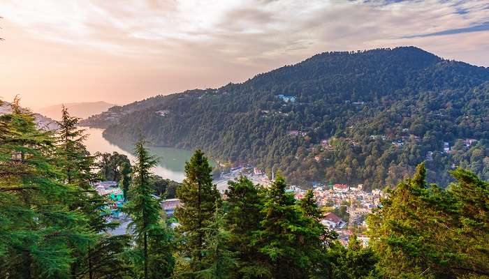 Nainital est meilleur endroit à visiter 