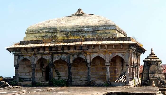 Historic Hindu temple: one of the best places to visit near Pench National Park