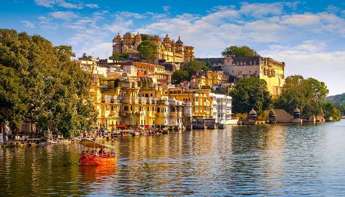 Udaipur, la ville lacustre du Rajasthan, l'un des meilleur lieux à visiter près de Jaipur 