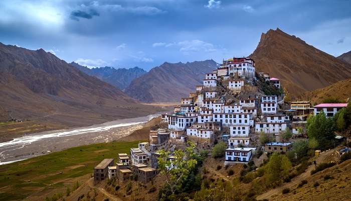 La Vue imprenable sur Spiti, l'un de meilleur lieux à visiter en septembre en Inde