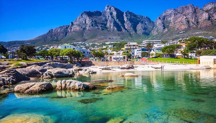 Explorez la plage sur Afrique du sud, c'est l'une des meilleur meilleurs endroits à visiter en janvier