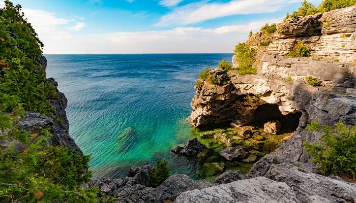 La grotte, l'une des meilleurs endroits à visiter au Canada