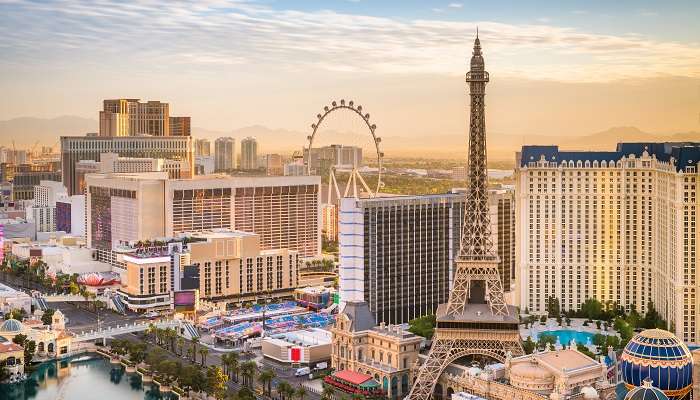 La vue magnifiques de la ville de Las Vegas, c'est l'une des meilleurs endroits à visiter en septembre