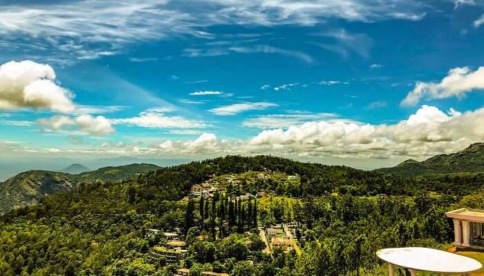 Explorez la magnifique beauté des paysages de Yercaud