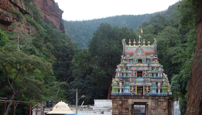 Ahobilam, c'est l'une des Lieux à visiter à Andhra Pradesh