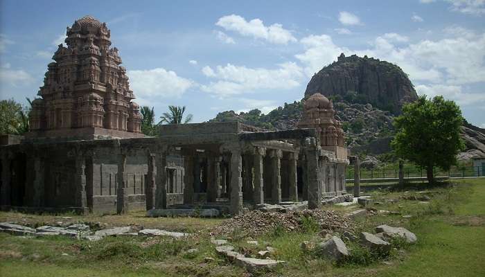 La fort de Gingee, c'est l'une des meilleur lieux à visiter à Pondichéry