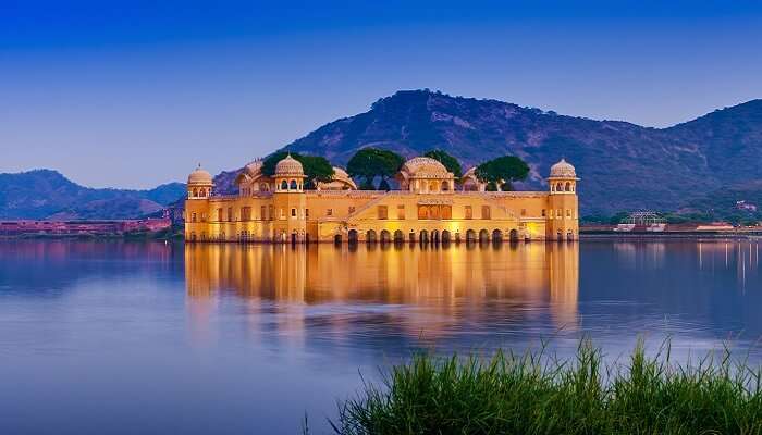 evening view of Jal Mahal