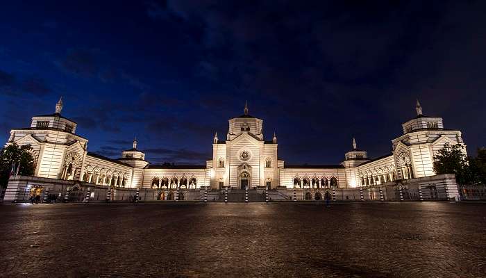 Visiter Cimitero Monumentale, c'est l'une des meilleur  lieux à visiter à Milan