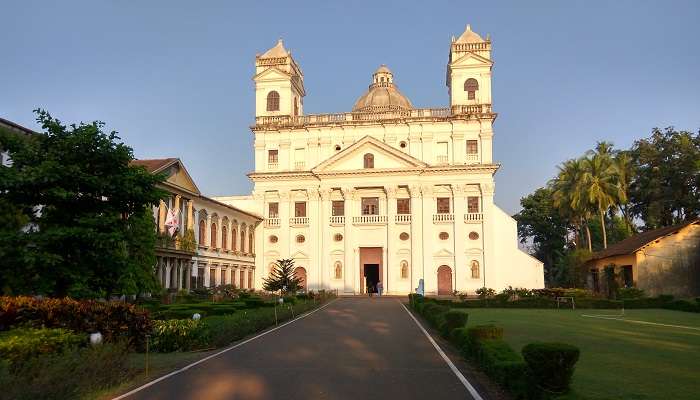 Église Saint-Cajetan