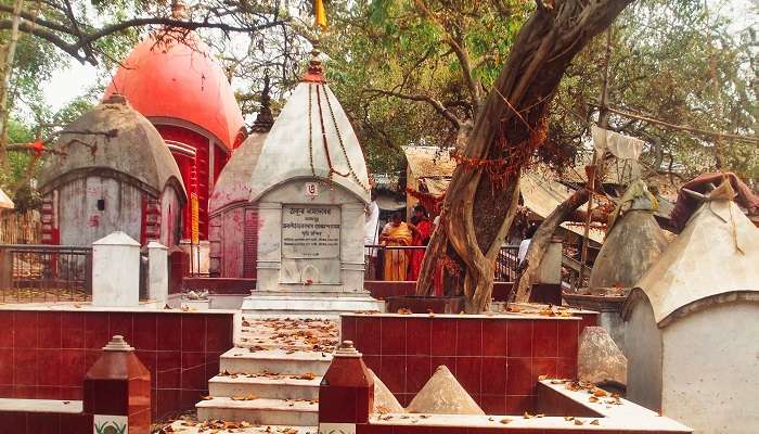 La Temple Tarapith, c'est l'une des meilleur lieux à visiter à l'ouest du bengale