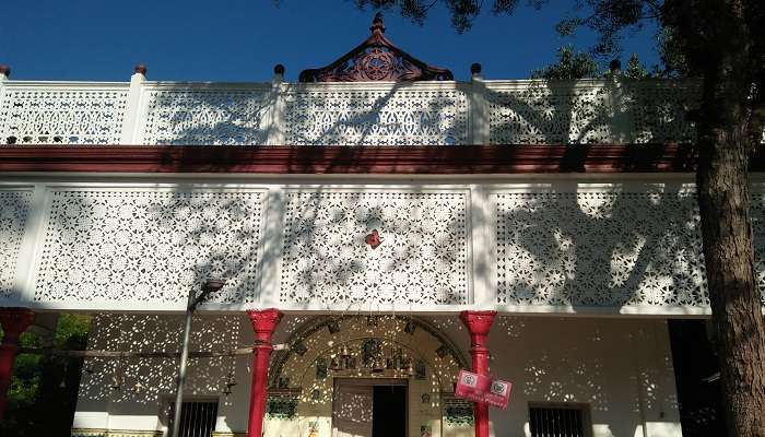 Temple Umananda, l'une des meilleur lieux à visiter à Guwahati