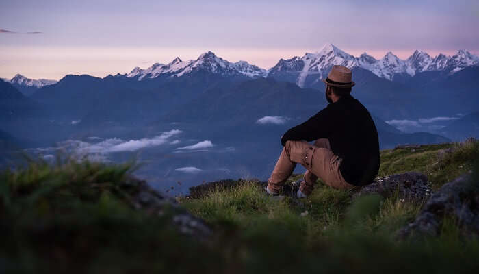 उत्तराखंड के दर्शनीय स्थलों में से, अल्मोड़ा उत्तराखंड में घूमने के लिए सबसे अच्छी जगहों में से एक है