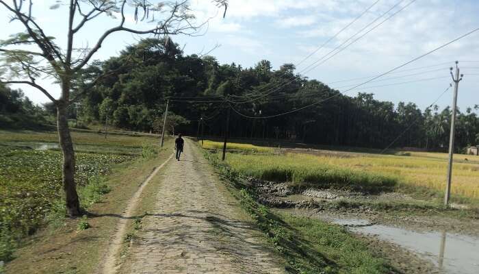 करीमगंज असम के पर्यटन स्थल में से एक है