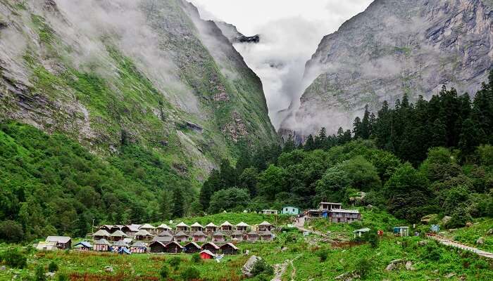 चमोली तीर्थस्थल और मंदिरों की नगरी है