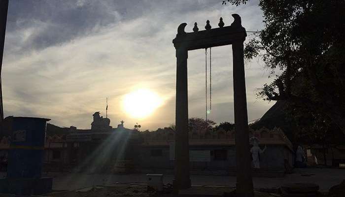 रंगनाथस्वामी मंदिर बैंगलोर का धार्मिक स्थल है