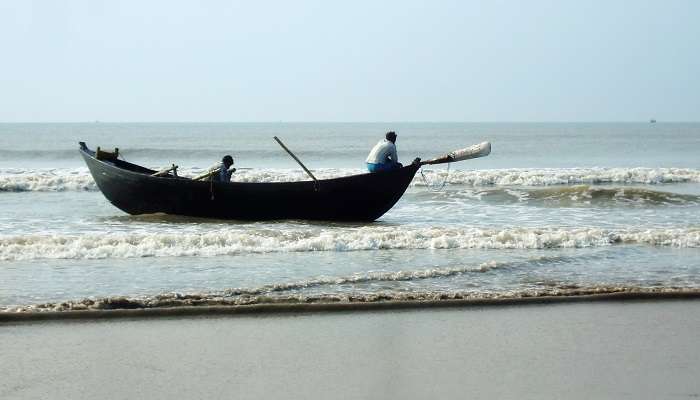 La vue de plage de la mer Mandarmani, c'est l'une des meilleur escapades de week-end au départ de Kolkata