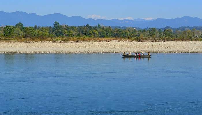 Parc national de Nameri, c'est l'une des meilleur lieux touristiques en Assam